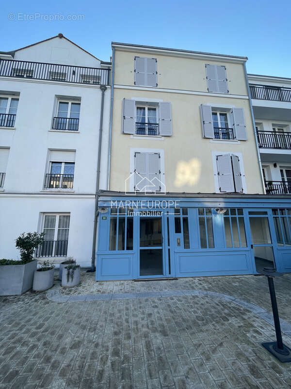 Appartement à SERRIS