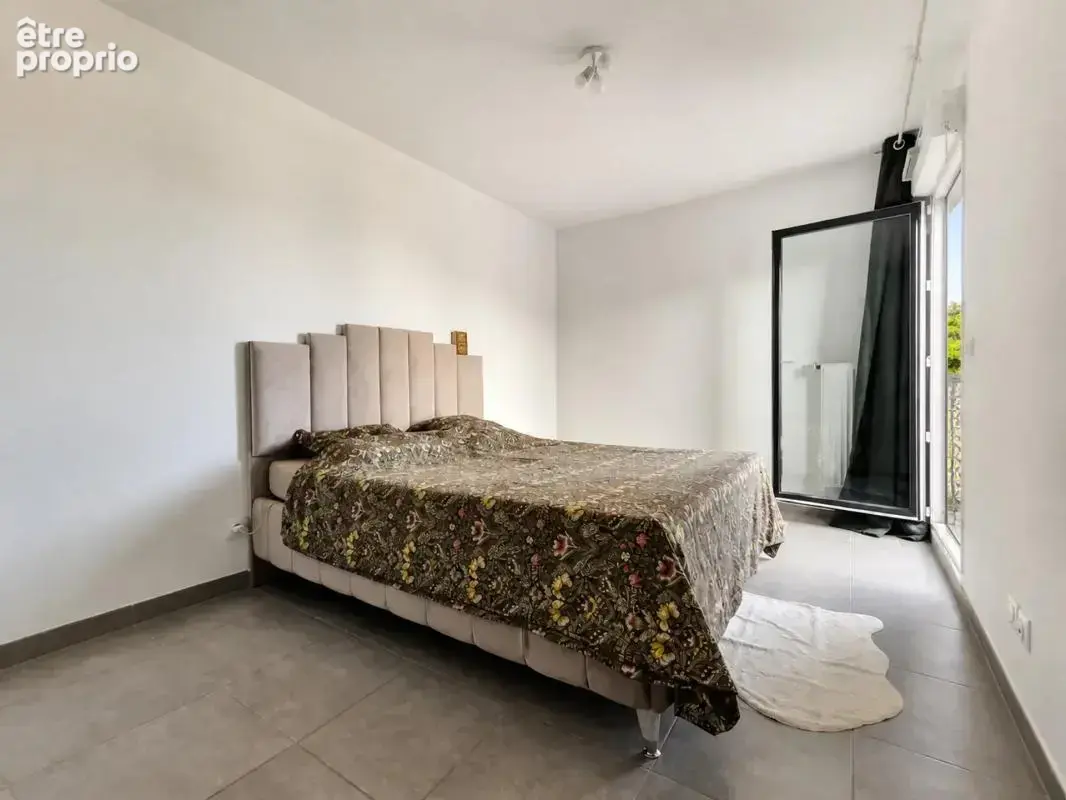Appartement de 5 pièces de 96 m² à Marseille - photo 11