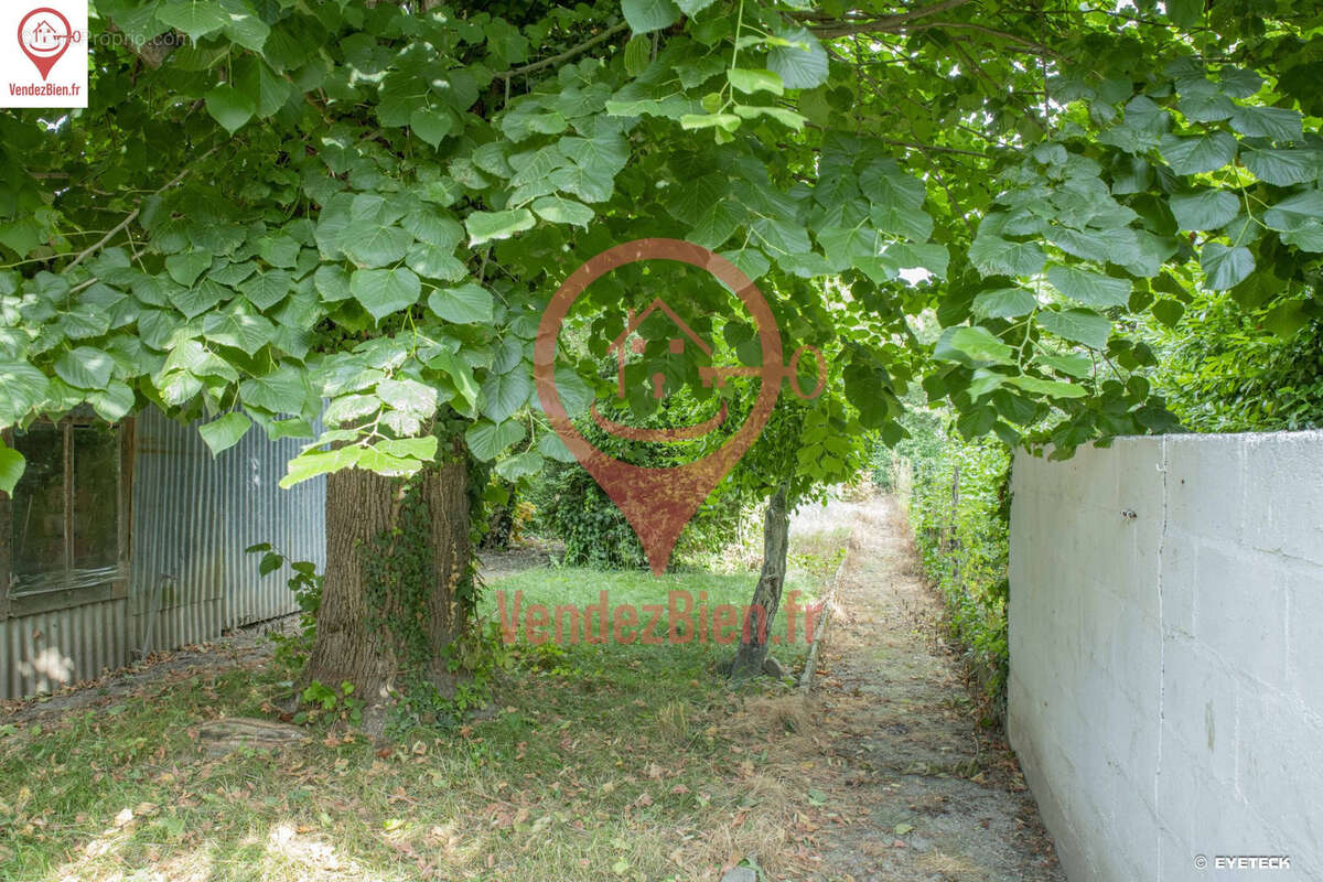 Maison à SAINTE-SOLANGE