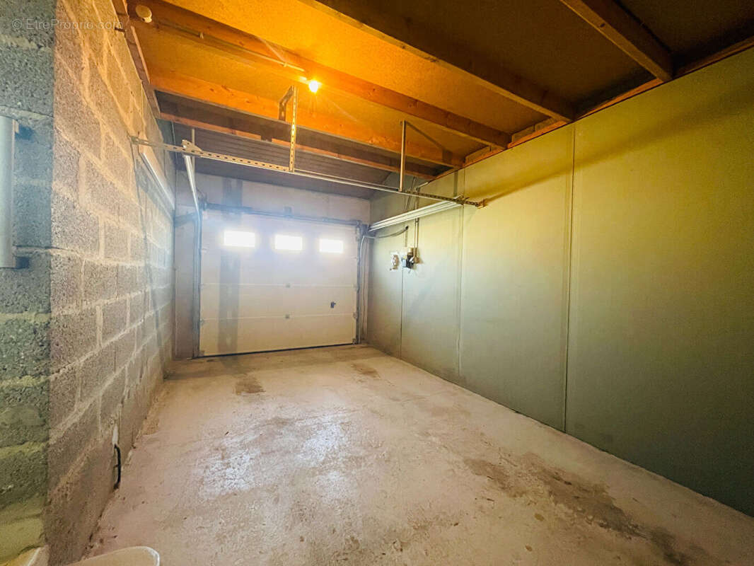 Maison à SAINT-PAUL-MONT-PENIT