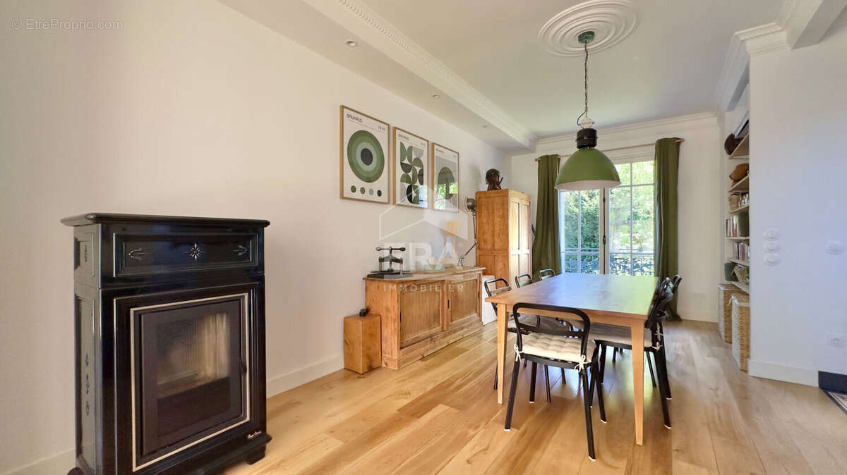 Maison à JUVISY-SUR-ORGE