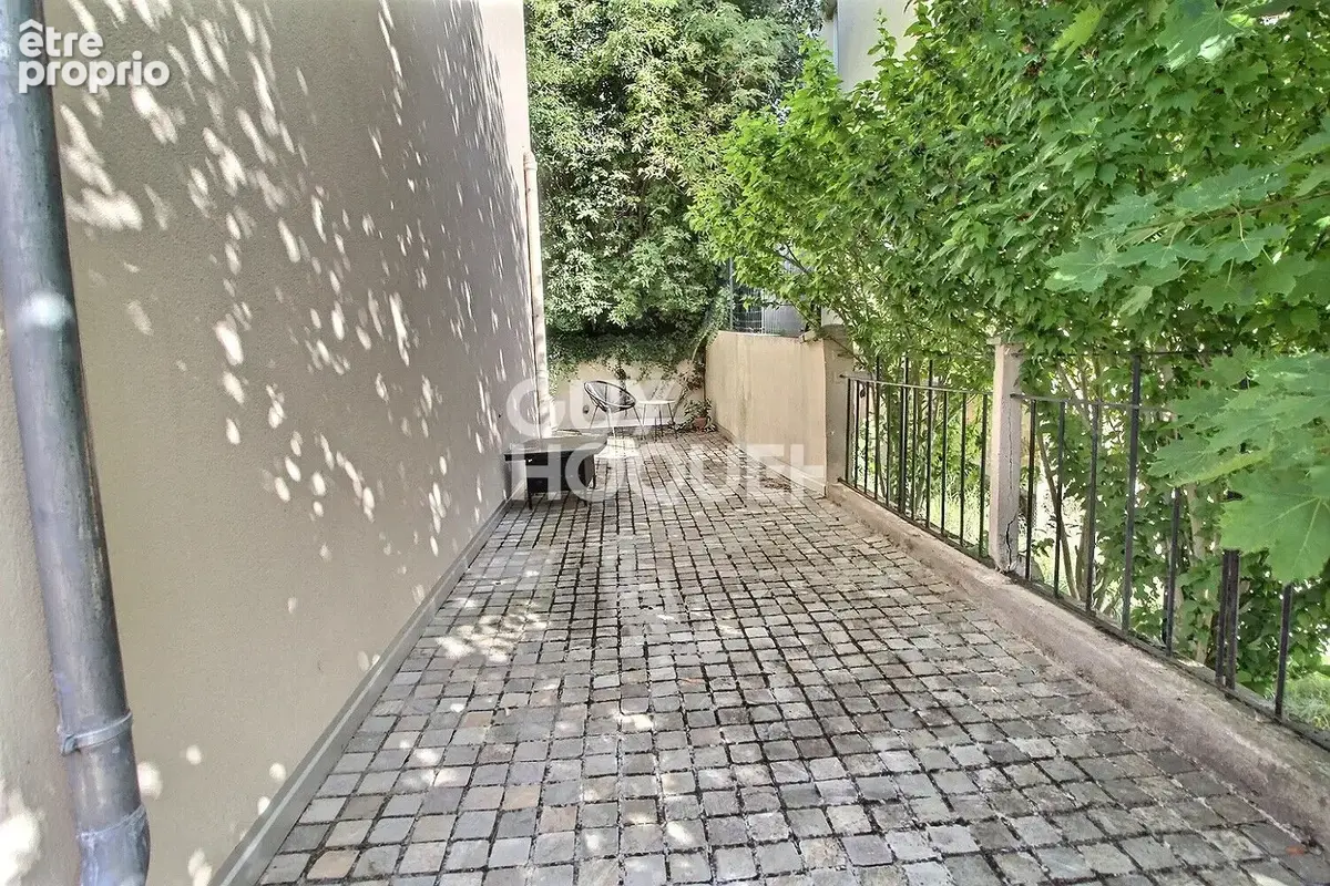 En exclusivite maison chaville  rive droite - photo 3