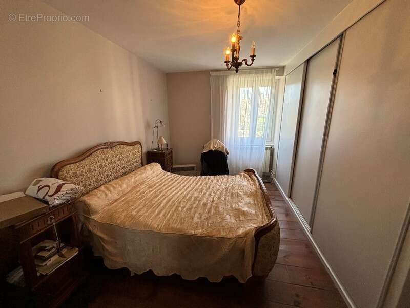 Appartement à USTARITZ