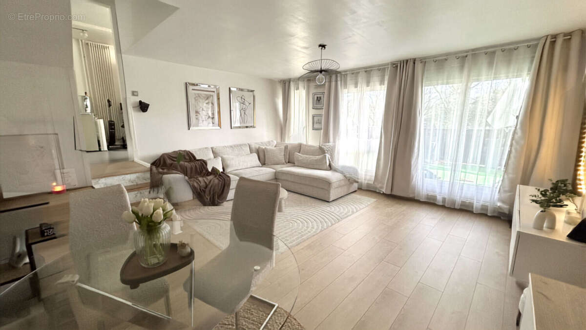 Appartement à EVRY
