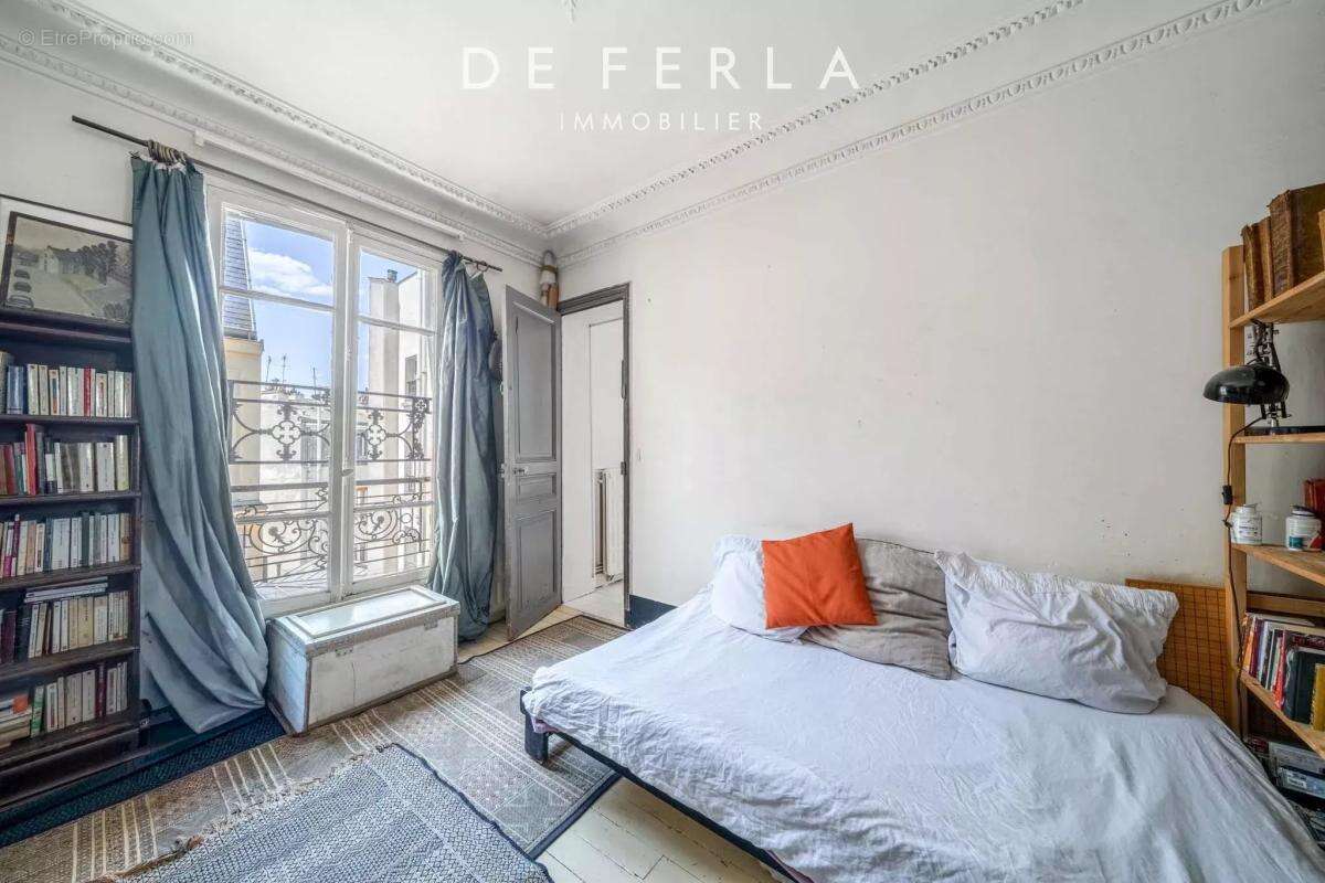 Appartement à PARIS-5E
