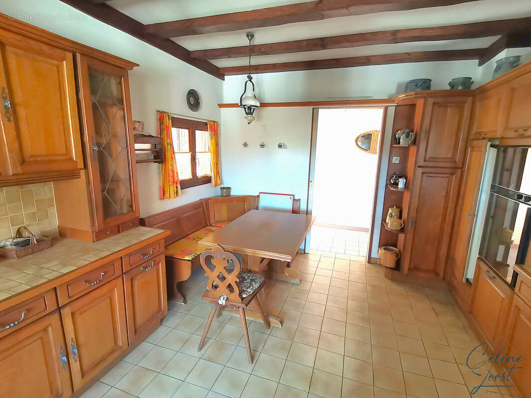 EXCLUSIF - Maison individuelle de 151 m2 hab. avec dépendances sur 11,24 ares entièrement constructibles ! - photo 8