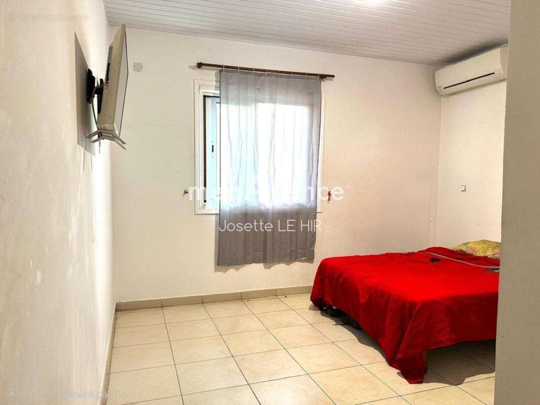 Maison à REMIRE-MONTJOLY