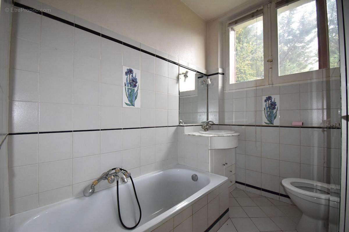 Maison à COSNE-COURS-SUR-LOIRE