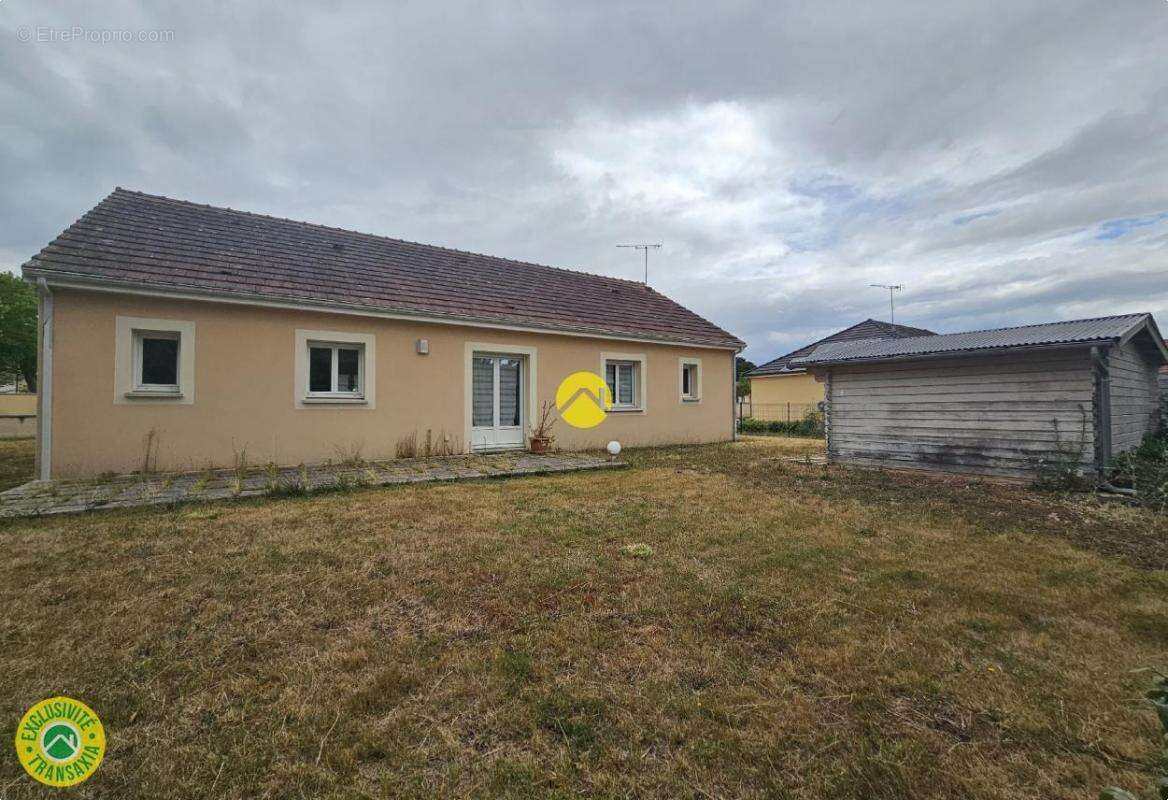 Appartement à COSNE-D&#039;ALLIER