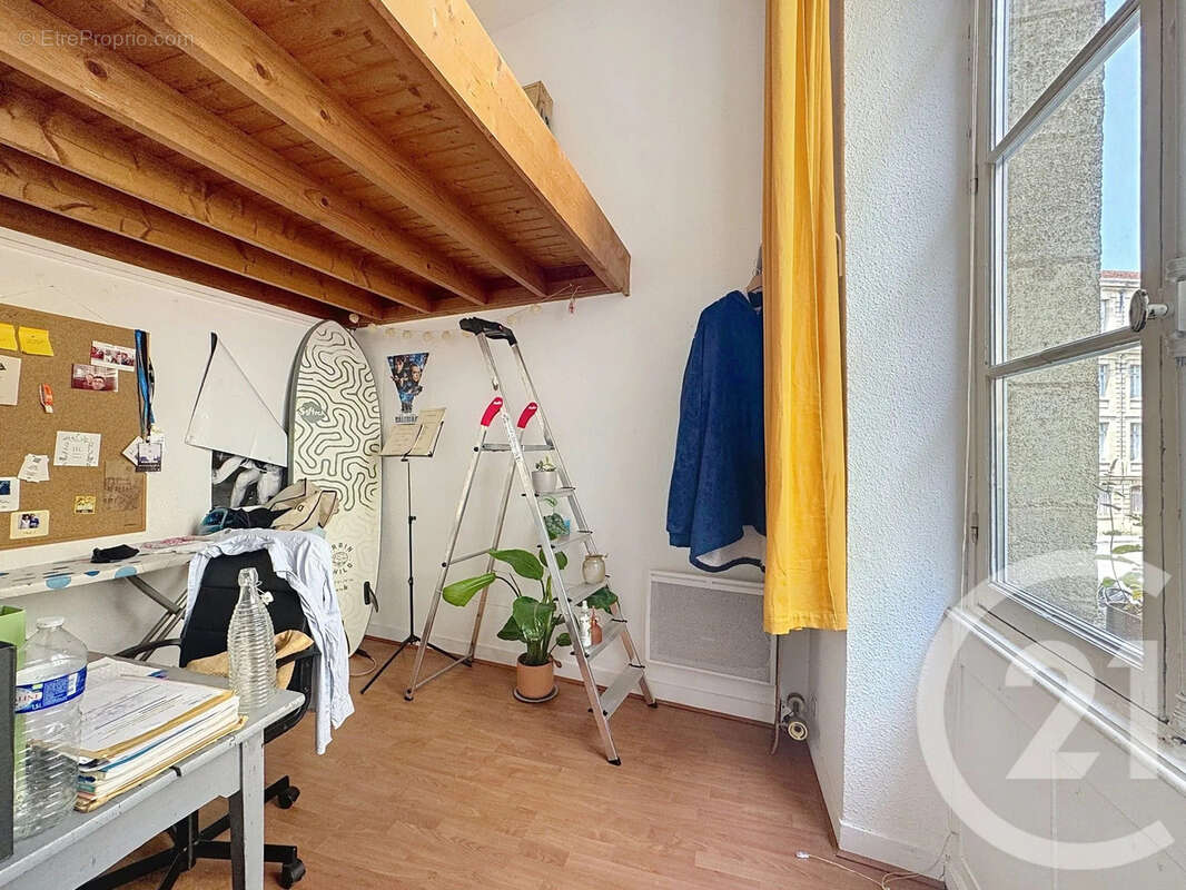 Appartement 62 m² à Bordeaux  - photo 6