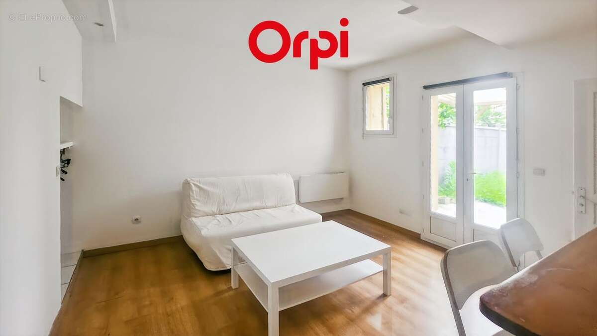 Appartement à ATHIS-MONS