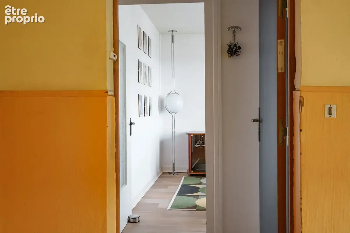 Investissement ensemble immobilier tours centre 5 logements 2 locaux commerciaux en exclusivite - photo 18