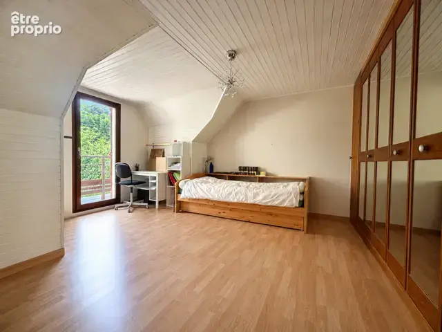 MARCOUSSIS - MAISON FAMILIALE de 6 Pièces - 130 M2 Habitables - Jardin verdoyant 660 M2 - Proche écoles - photo 15