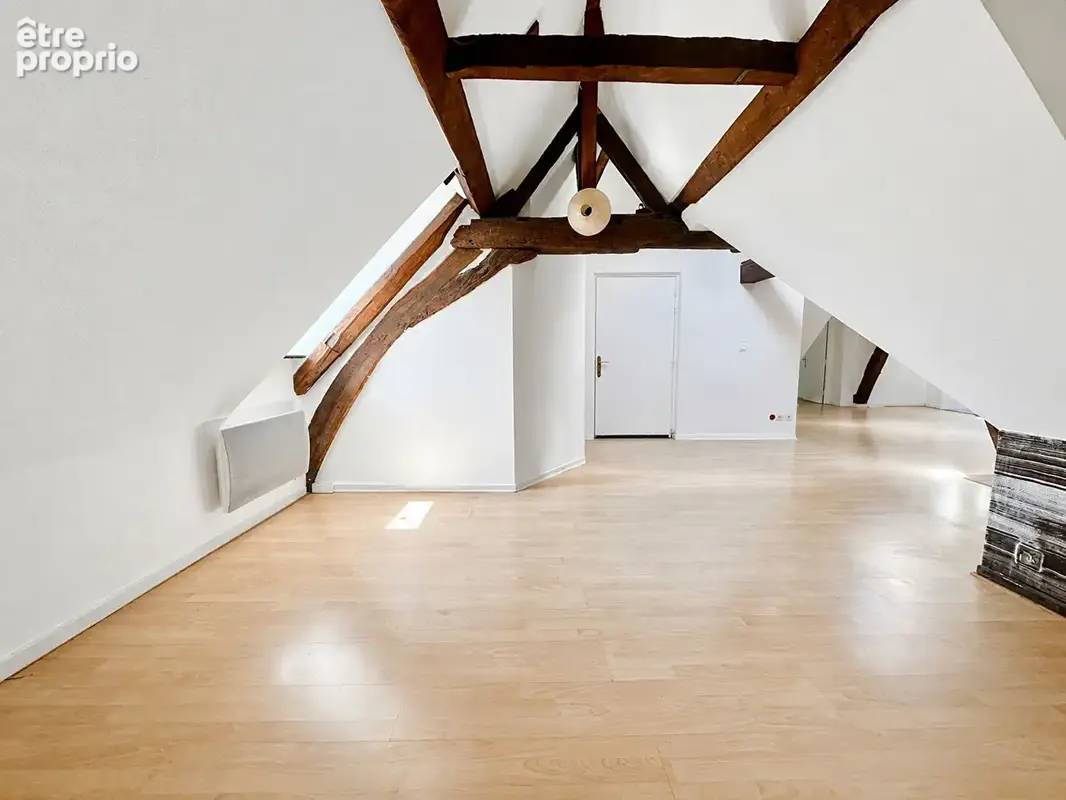 Appartement 3 pièces, avec terrasse et parking au sein d'un hôtel particulier - photo 9