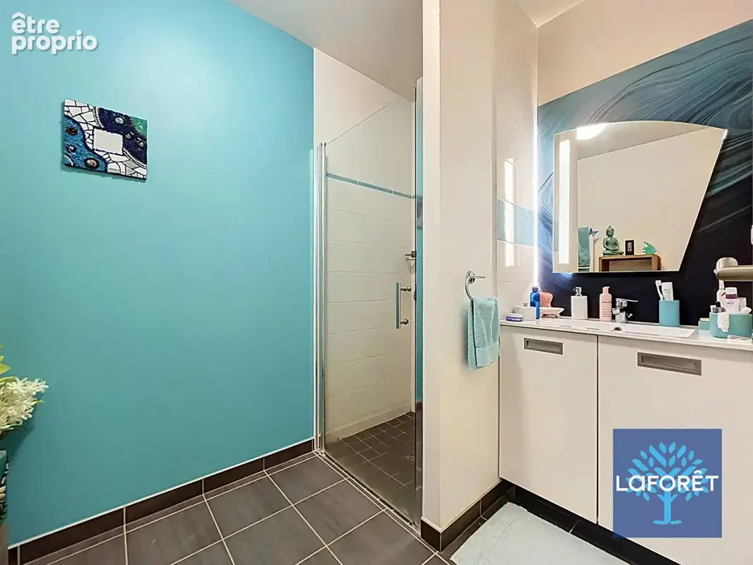 Appartement rez-de-jardin - La Roche Sur Yon 3 pièce(s) 77.35 m2 - photo 9