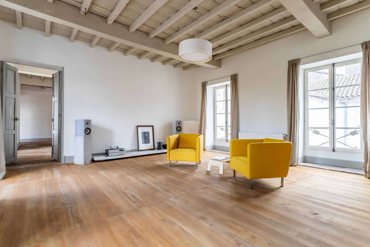 Maison de village avec jardin et garage - photo 18