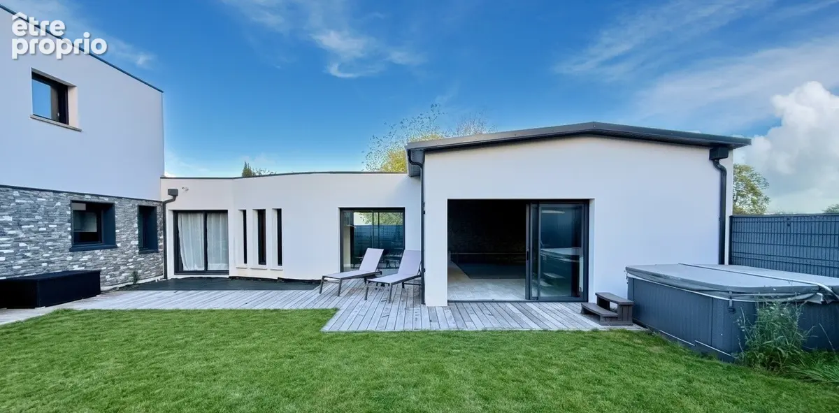 Maison Mauves Sur Loire 8 pièce(s) 287 m2 - photo 12