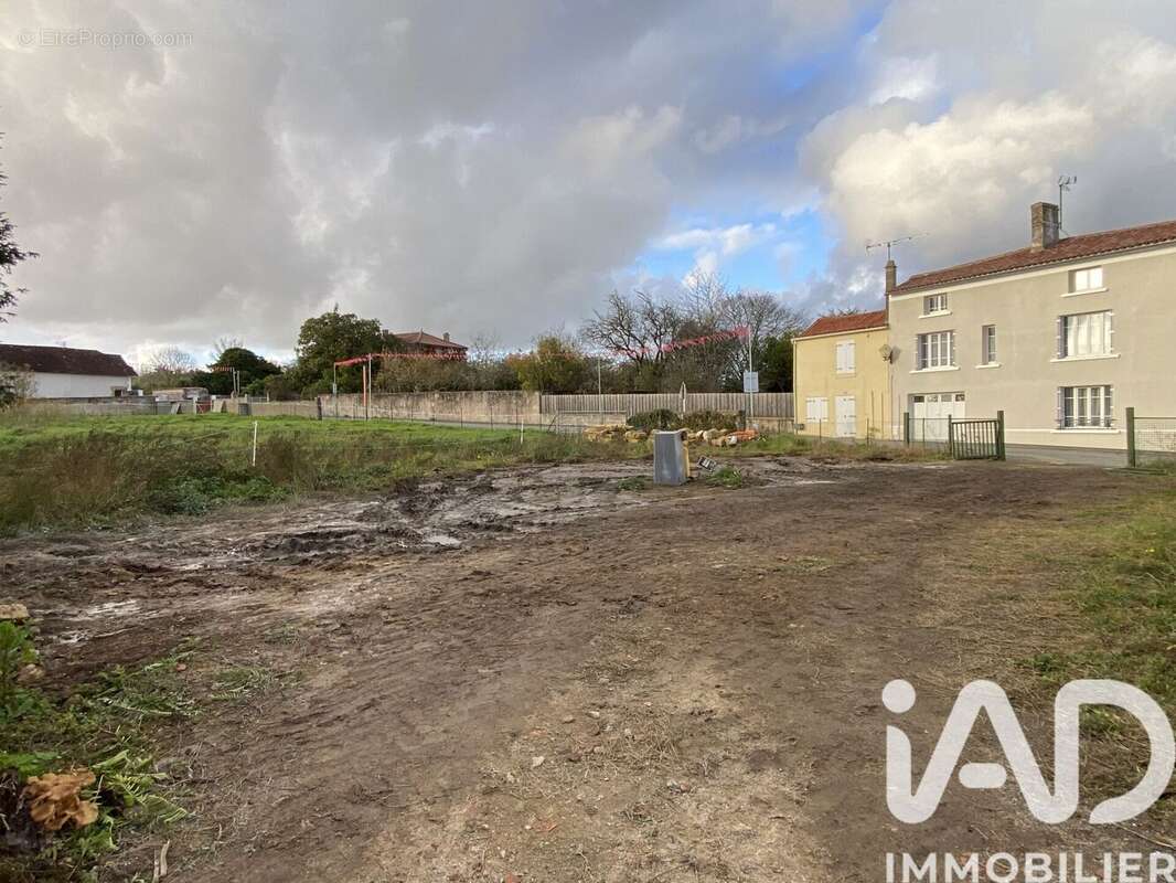 Photo 4 - Maison à MERVENT