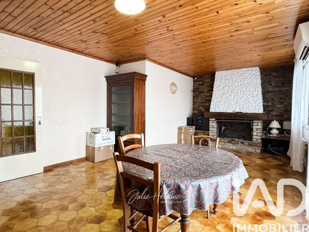 Photo 2 - Maison à BEYNES