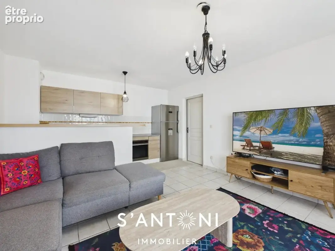 Appartement à VILLENEUVE-LES-BEZIERS