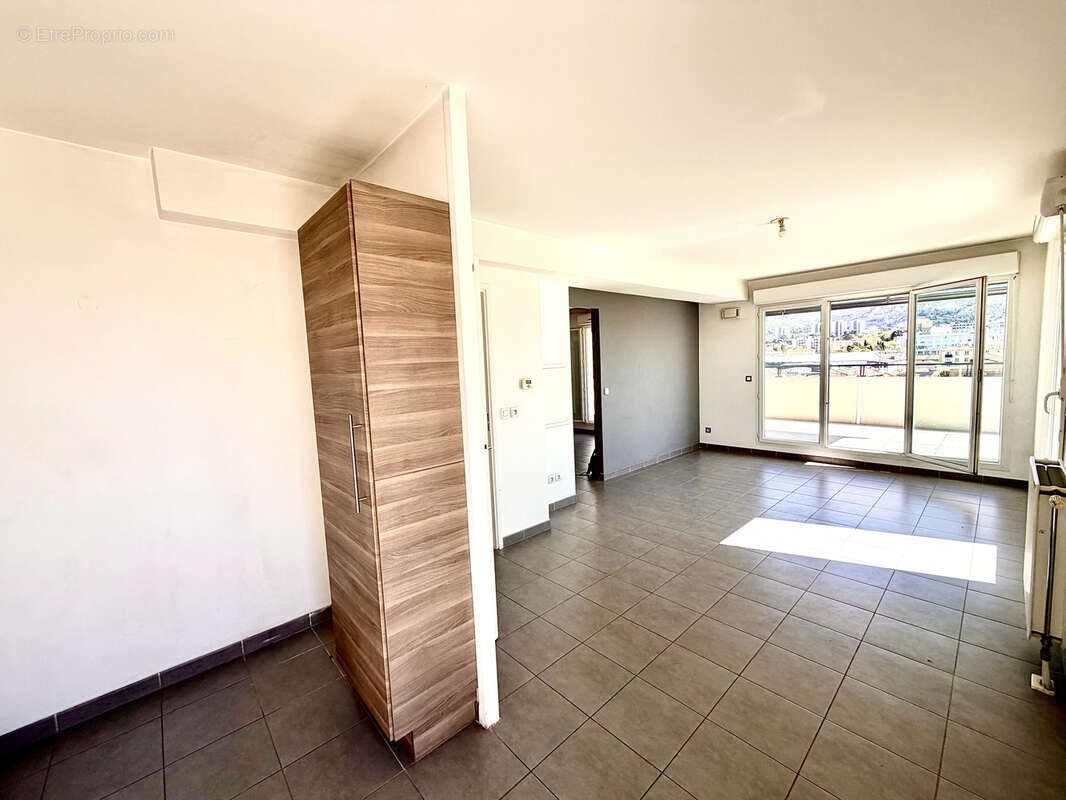 Appartement à MARSEILLE-10E