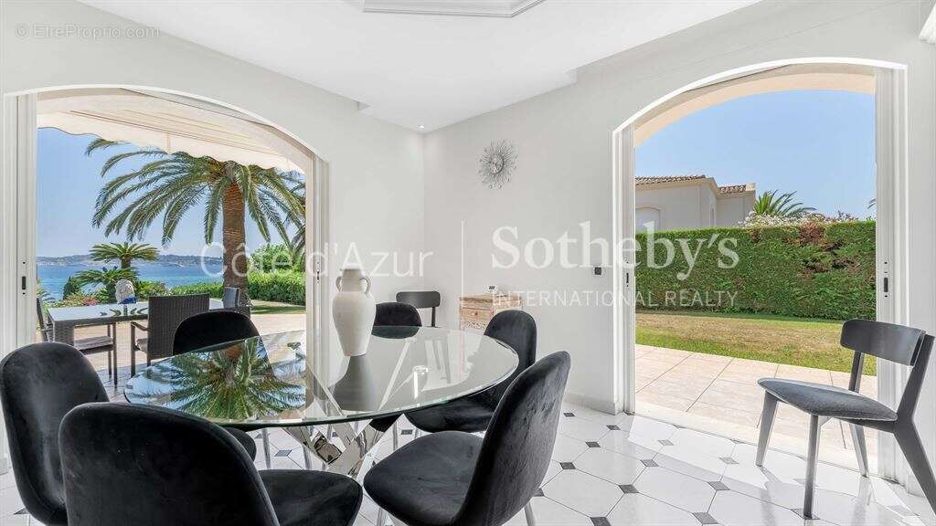 Maison à GRIMAUD