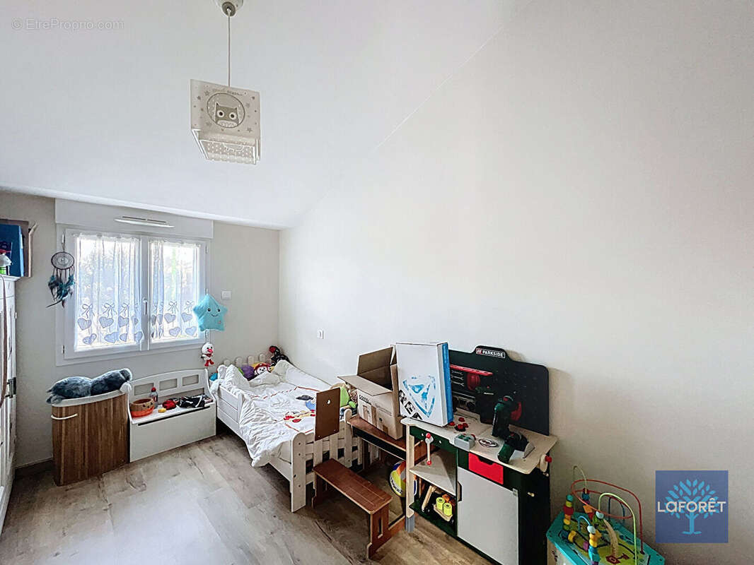 Maison à L&#039;AIGUILLON-SUR-VIE