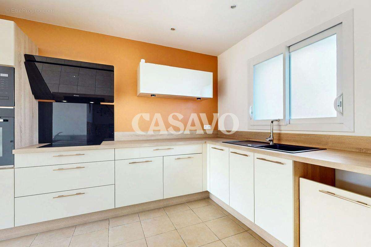 Vente Maison 4 pièces de 84m² - 77124 Chauconin-Neufmontiers - photo 4