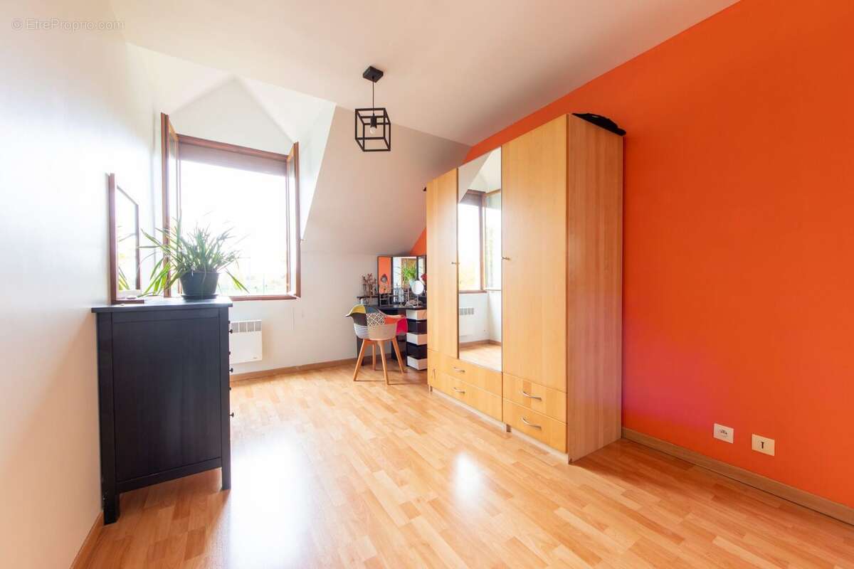 Maison à CHOISY-LE-ROI