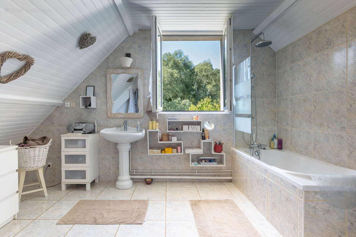 Photo 8 - Maison à BONNEUIL-EN-VALOIS