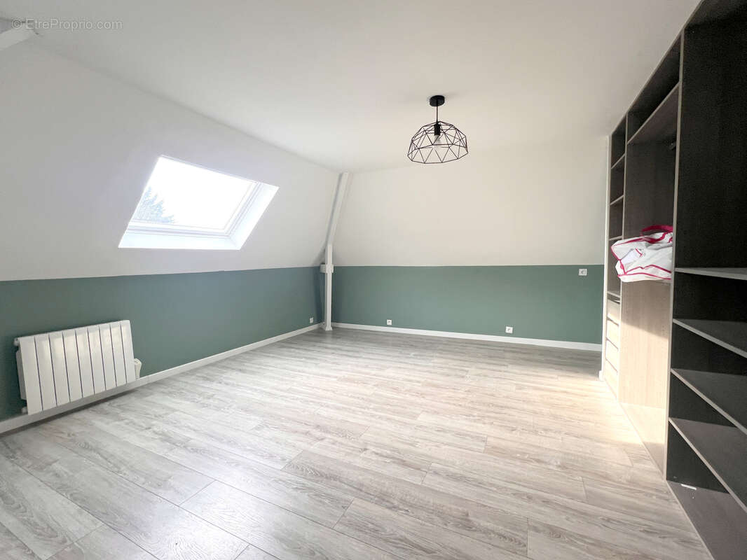 Appartement à HOUDAN