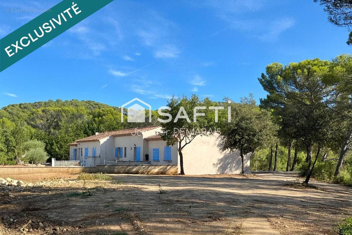 Photo 1 - Maison à ROGNES