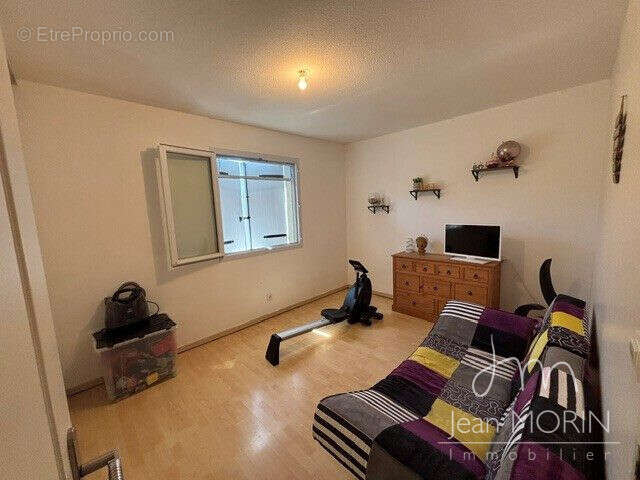 Maison 116 m² à Saint-Julien-En-Saint-Alban  - photo 9