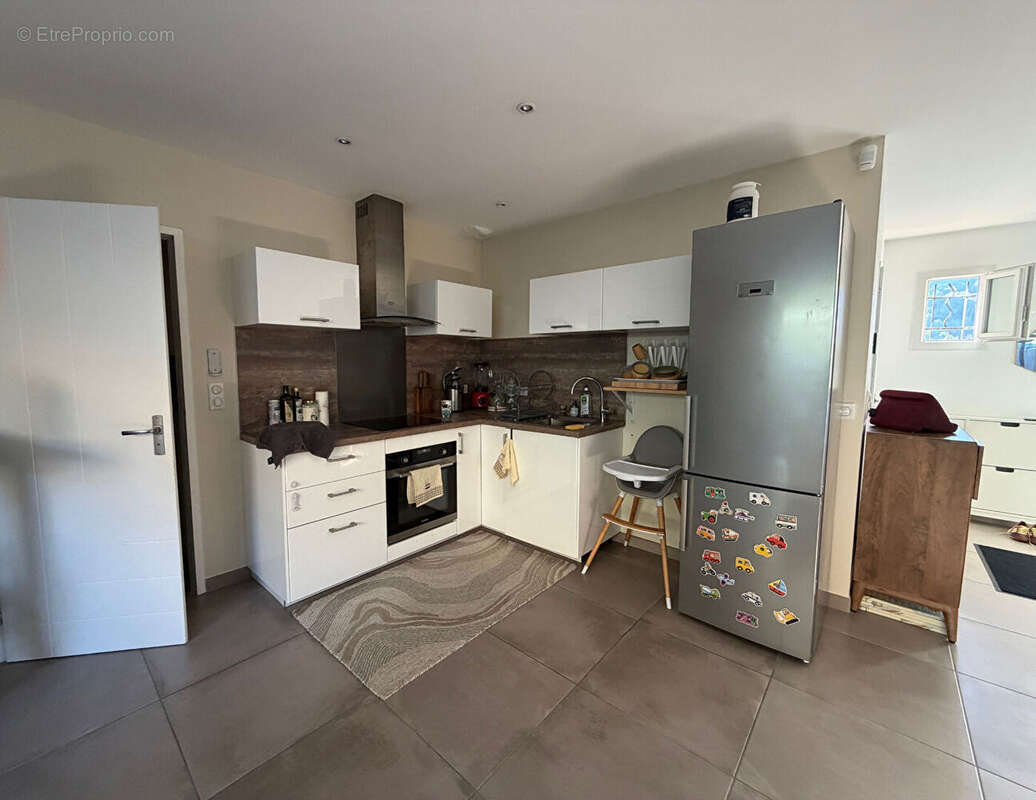 Maison à SAINT-ZACHARIE