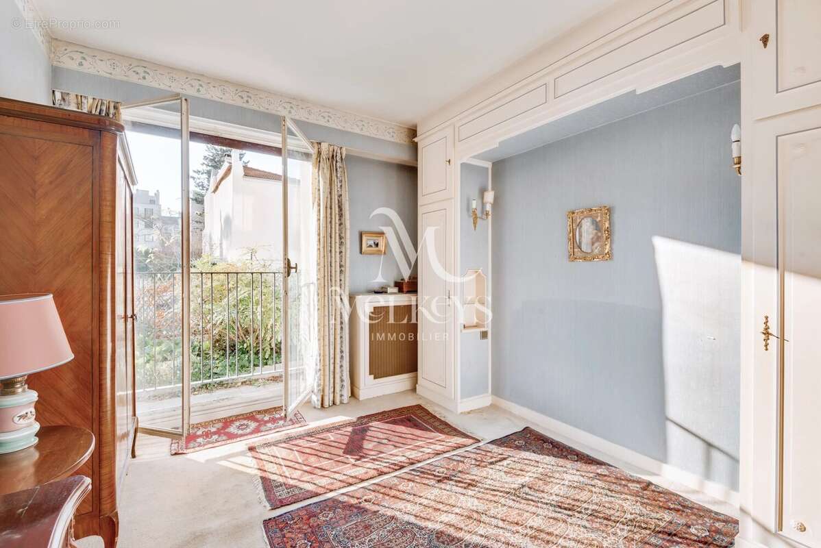 Appartement à BOULOGNE-BILLANCOURT