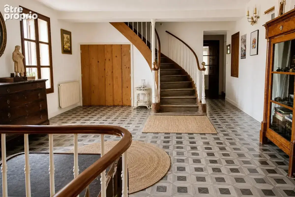 Maison de 14 pièces de 740 m² à Perpignan - photo 5