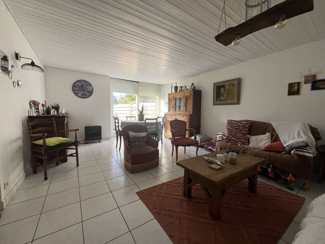 Maison à SAINT-TRIMOEL