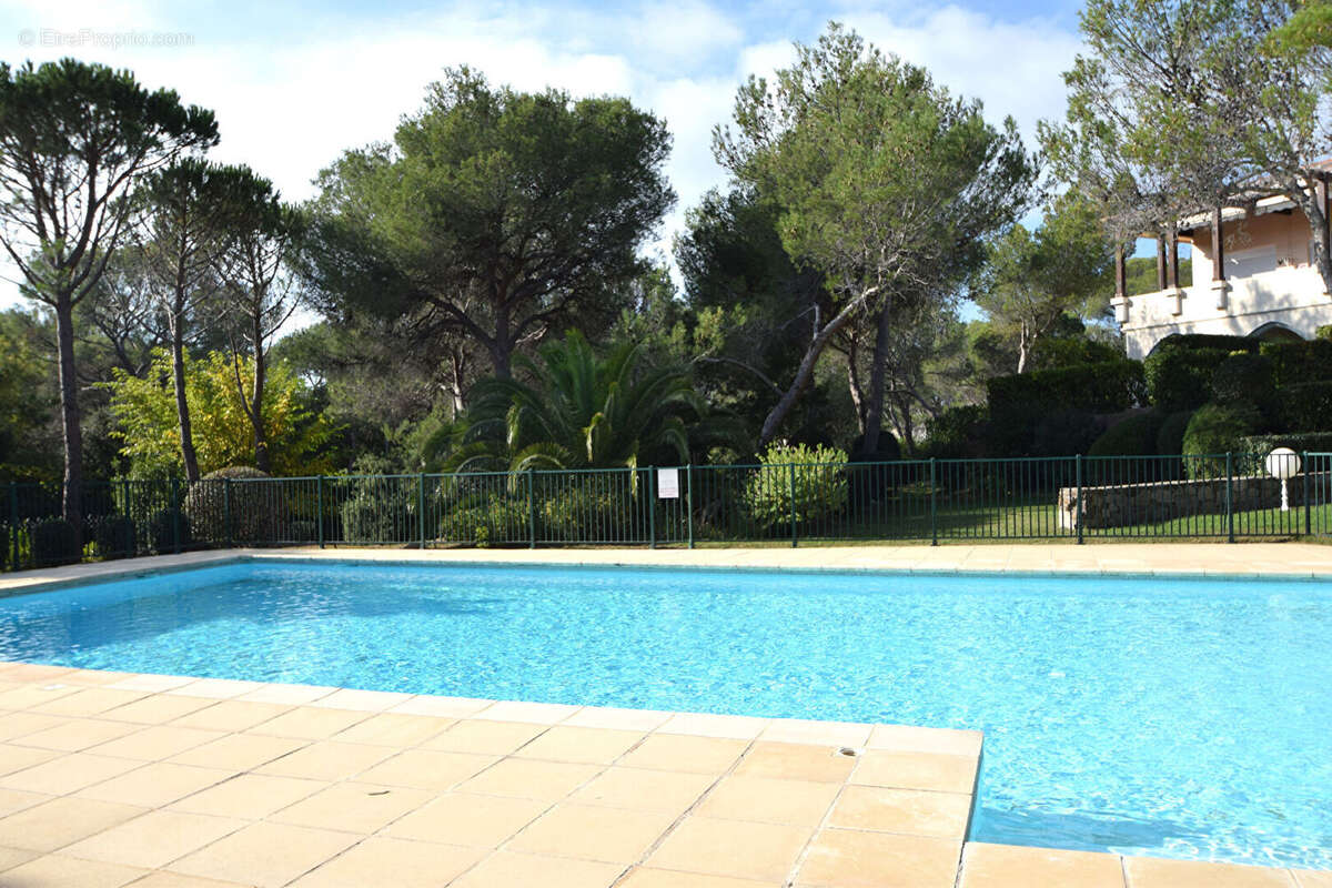 Appartement à SAINT-RAPHAEL