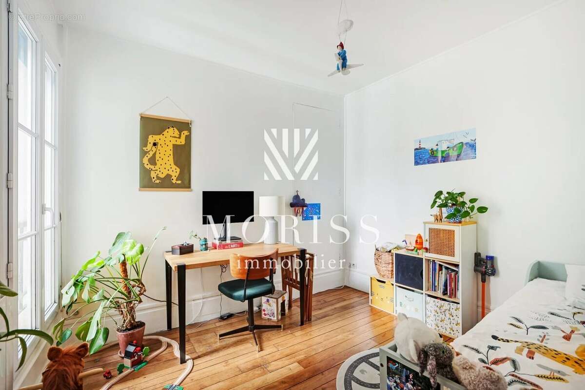 Appartement à PARIS-18E