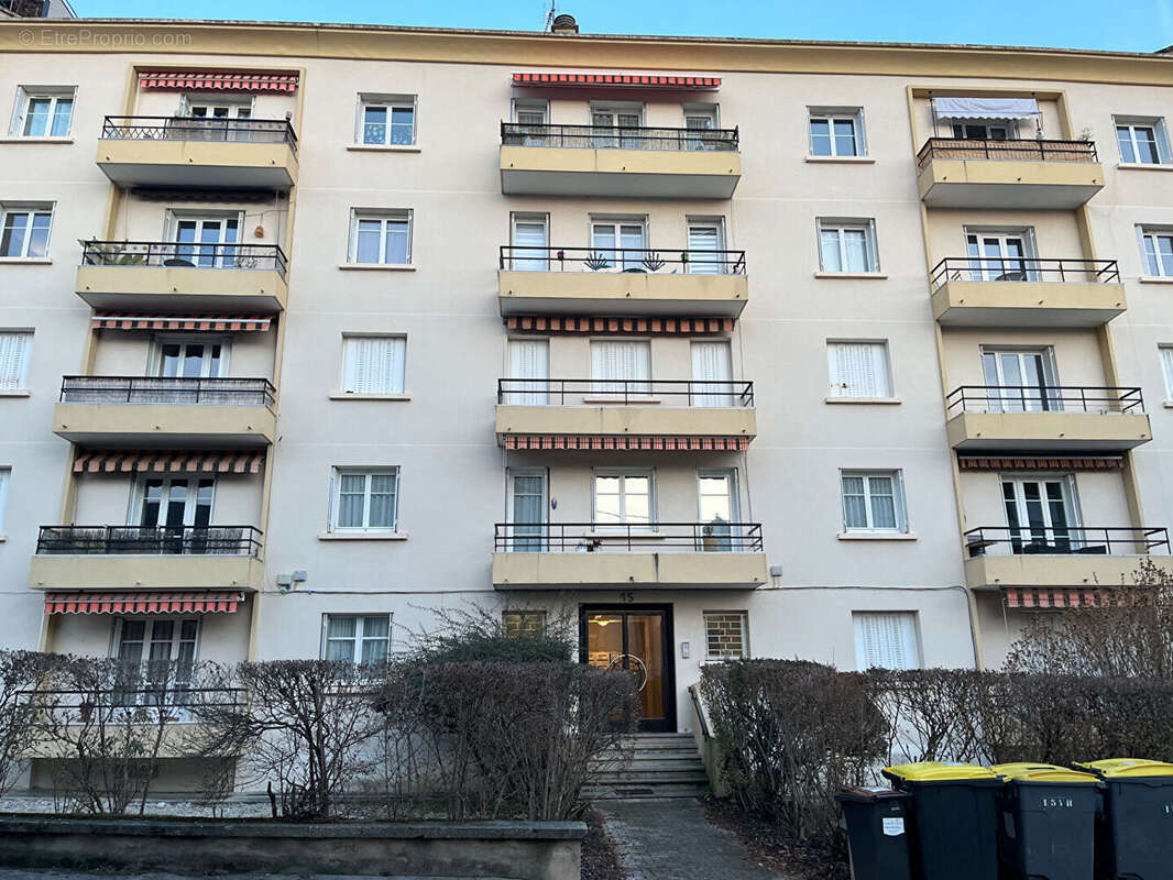 Appartement à VOIRON