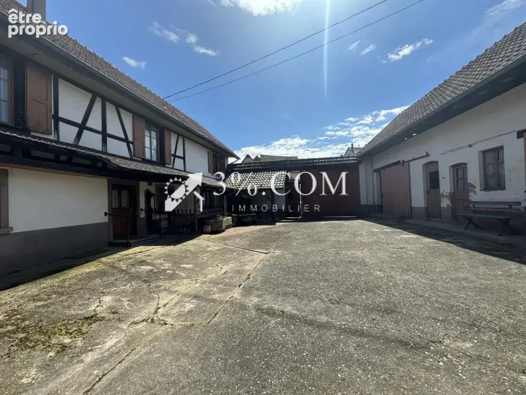 3%COM Grand corps de ferme avec 400m2 de dépendance et jardi - photo 17