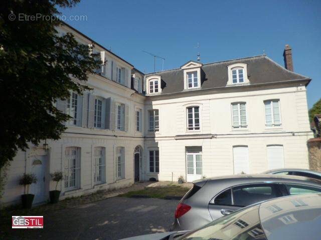 Appartement à SAINT-OUEN-L'AUMONE