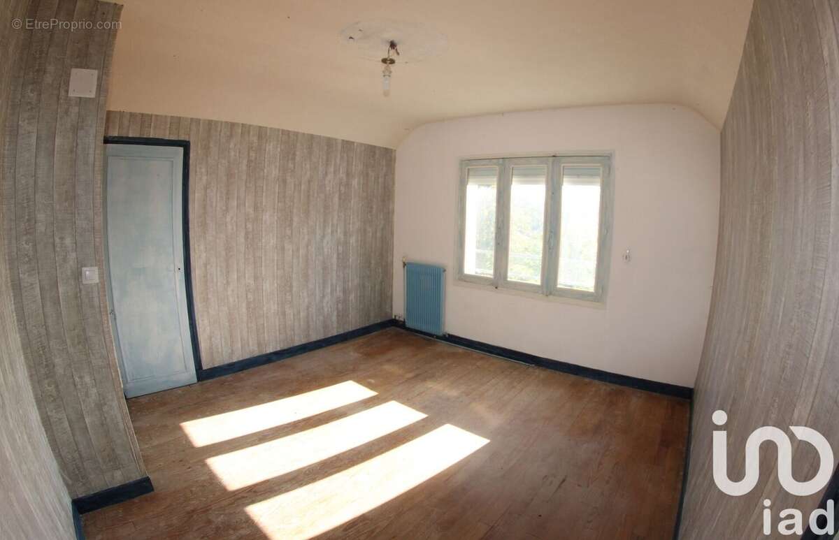 Photo 8 - Maison à CHARMONT