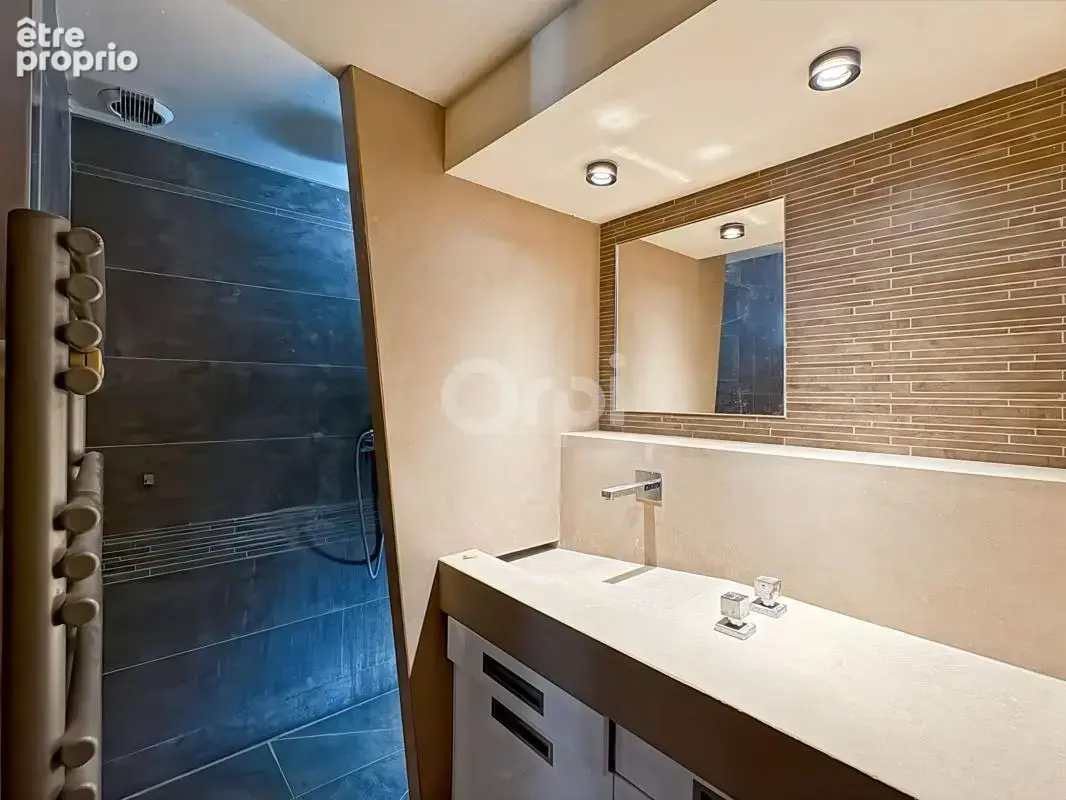 Appartement À Vendre - photo 7