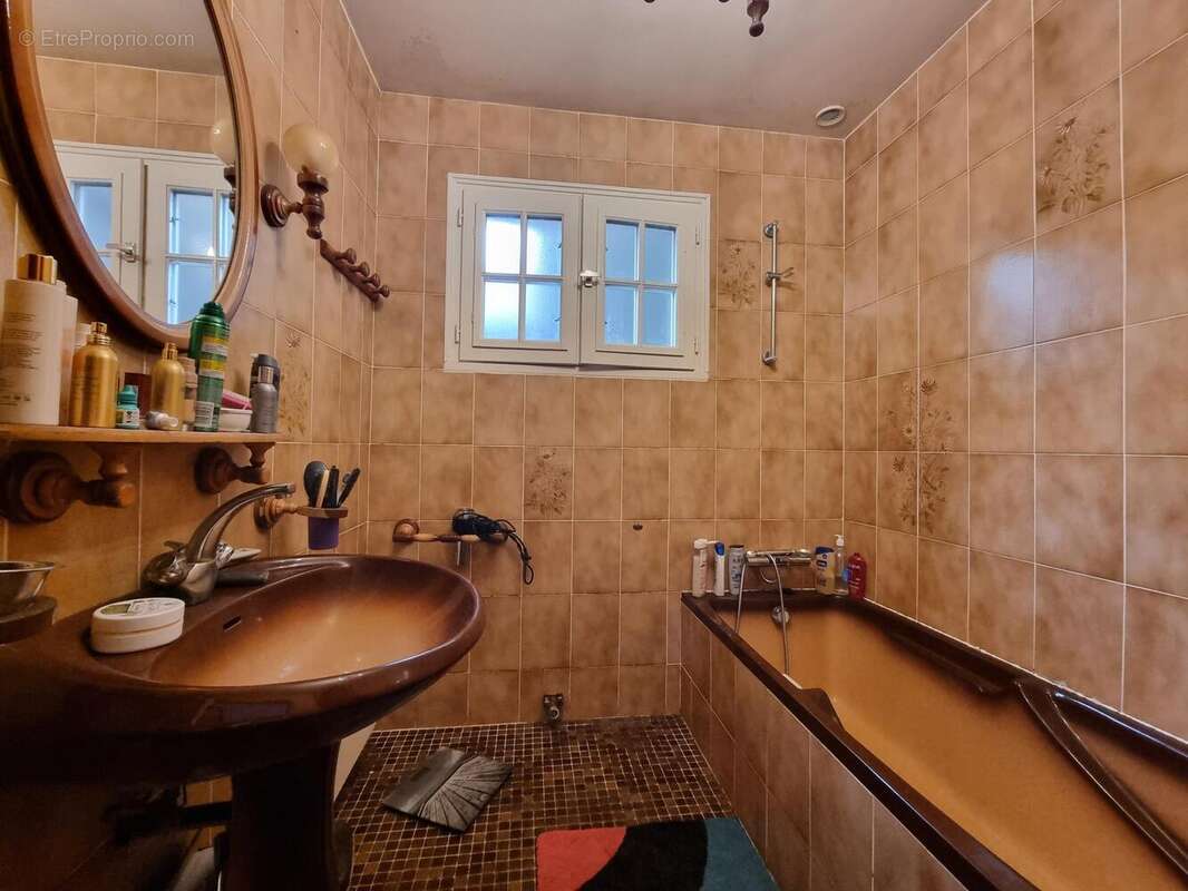 Photo 6 - Maison à GUISCRIFF