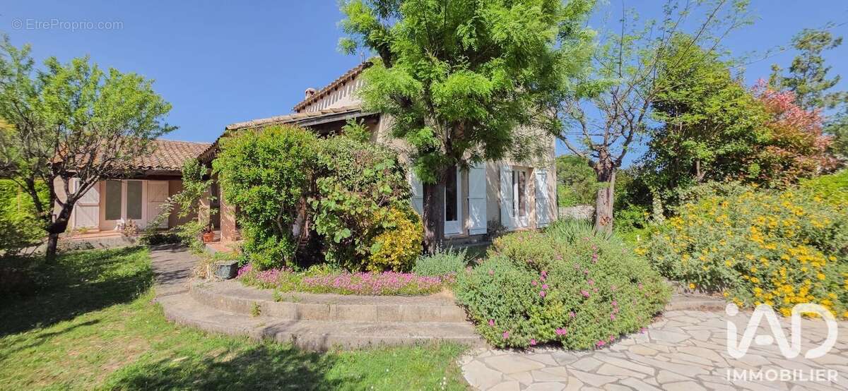 Maison 150 m² à Sainte-Croix-De-Quintillargues  - photo 4