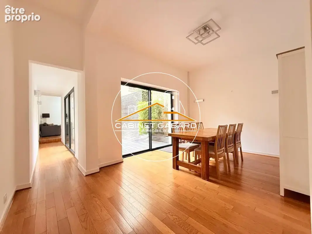 Maison 8 pièces 153 m² à vendre à Angers (49000) - photo 3