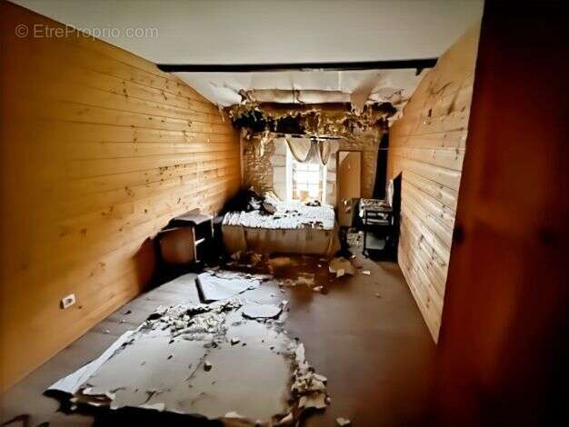 Maison à SAINT-ASTIER