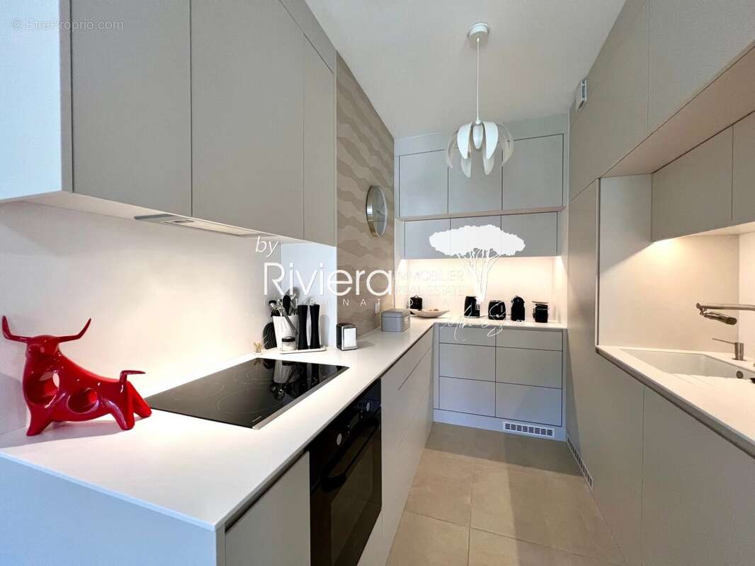 T2/3 en rdj avec piscine et double parking s/sol ! - photo 3