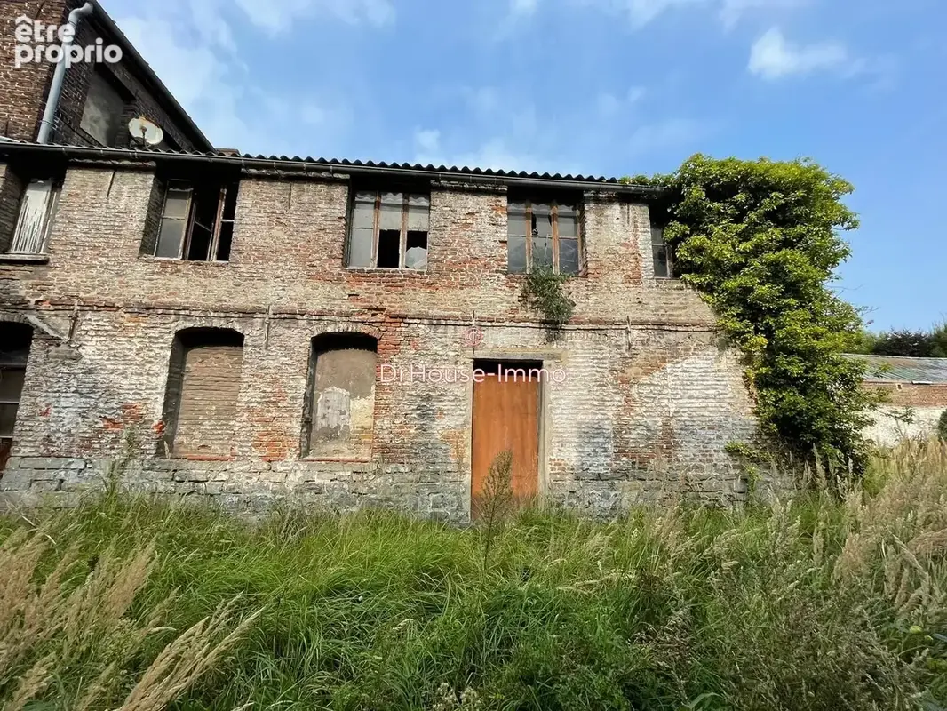 Appartement 400 m² à vendre à Saint-Amand-Les-Eaux (59230) - photo 2